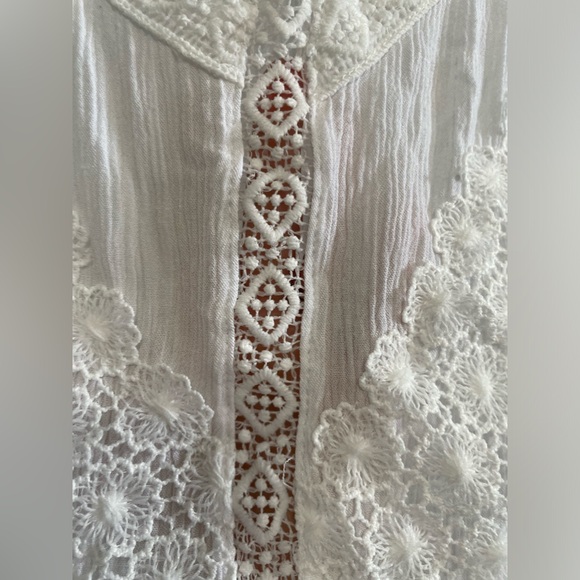 Self Esteem eyelet white sleeveless blouse size large - Picture 3 of 7